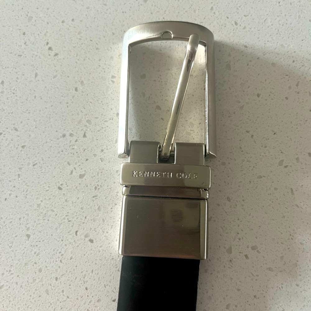 Kenneth Cole Men's Belt with Silver Buckle